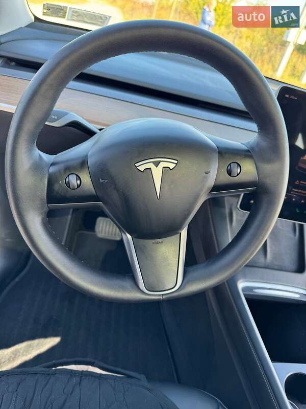 Внедорожник / Кроссовер Tesla Model Y 2022 в Львове фото 66 Внедорожник / Кроссовер Tesla Model Y 2022 в Львове