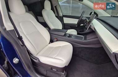 Позашляховик / Кросовер Tesla Model Y 2022 в 