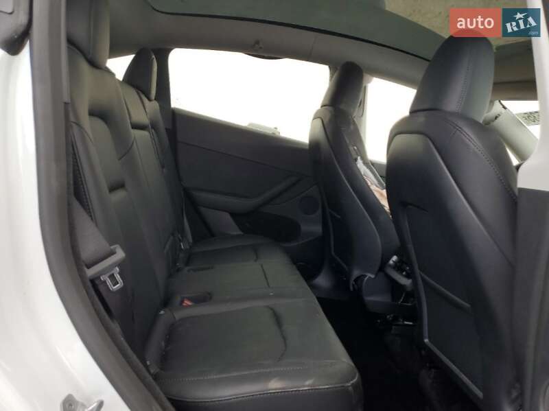 Внедорожник / Кроссовер Tesla Model Y 2023 в Львове фото 16 Внедорожник / Кроссовер Tesla Model Y 2023 в Львове