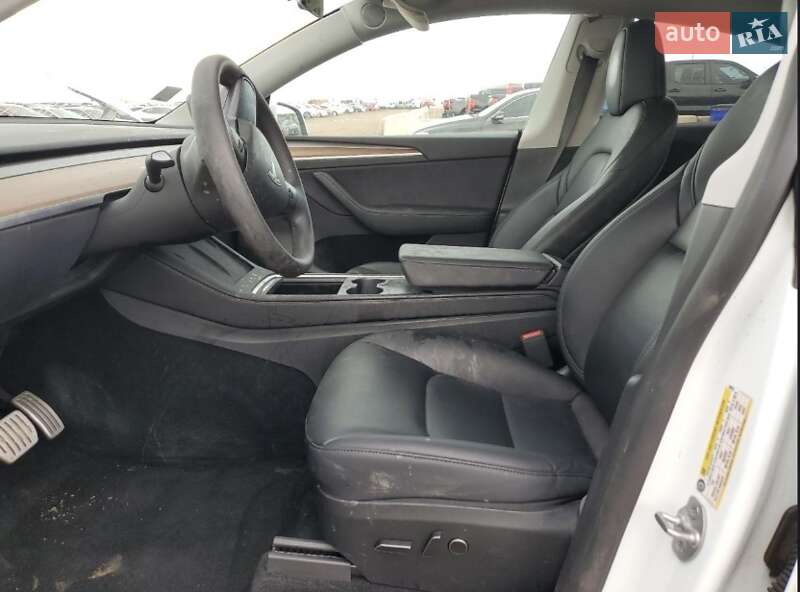 Внедорожник / Кроссовер Tesla Model Y 2023 в Львове фото 15 Внедорожник / Кроссовер Tesla Model Y 2023 в Львове