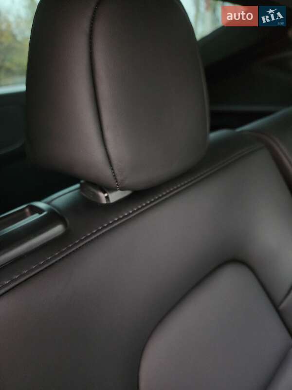 Позашляховик / Кросовер Tesla Model Y 2022 в Києві