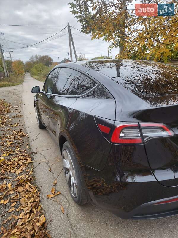 Позашляховик / Кросовер Tesla Model Y 2022 в Києві