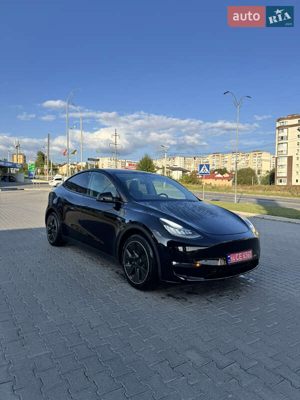 Позашляховик / Кросовер Tesla Model Y 2023 в Хмельницькому