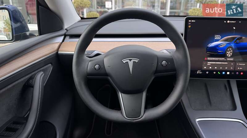 Внедорожник / Кроссовер Tesla Model Y 2024 в Чернигове