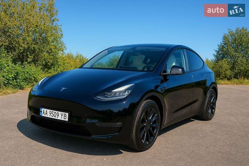Tesla Model Y 2021