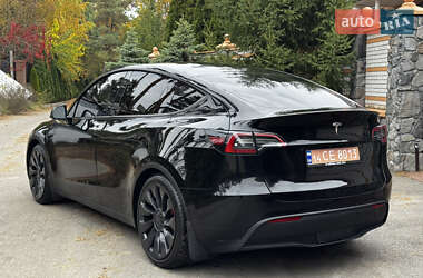 Внедорожник / Кроссовер Tesla Model Y 2023 в 