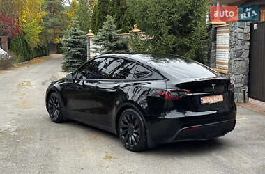Внедорожник / Кроссовер Tesla Model Y 2023 в 
