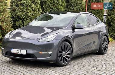 Внедорожник / Кроссовер Tesla Model Y 2020 в Киеве