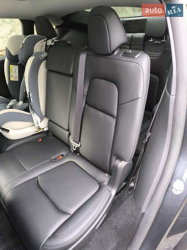 Позашляховик / Кросовер Tesla Model Y 2024 в Вінниці фото 20 Позашляховик / Кросовер Tesla Model Y 2024 в Вінниці