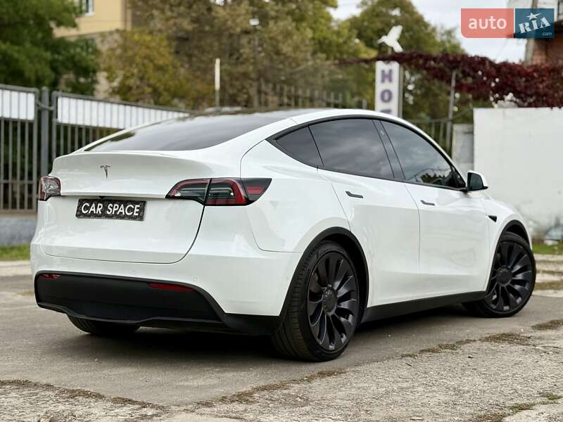 Позашляховик / Кросовер Tesla Model Y 2021 в Одесі