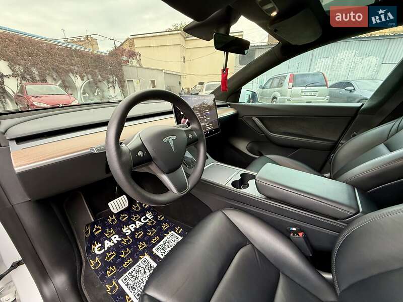 Позашляховик / Кросовер Tesla Model Y 2021 в Одесі