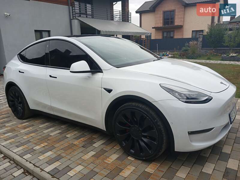 Внедорожник / Кроссовер Tesla Model Y 2021 в Полтаве фото 6 Внедорожник / Кроссовер Tesla Model Y 2021 в Полтаве
