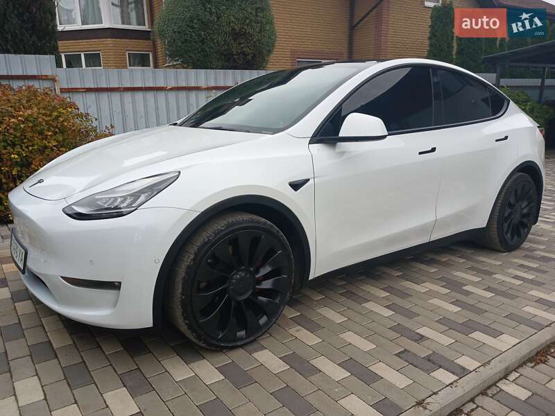 Внедорожник / Кроссовер Tesla Model Y 2021 в Полтаве фото 12 Внедорожник / Кроссовер Tesla Model Y 2021 в Полтаве