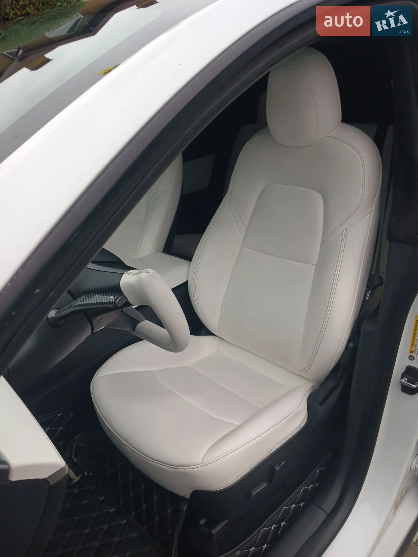 2021 Tesla Model Y - мініатюра 17