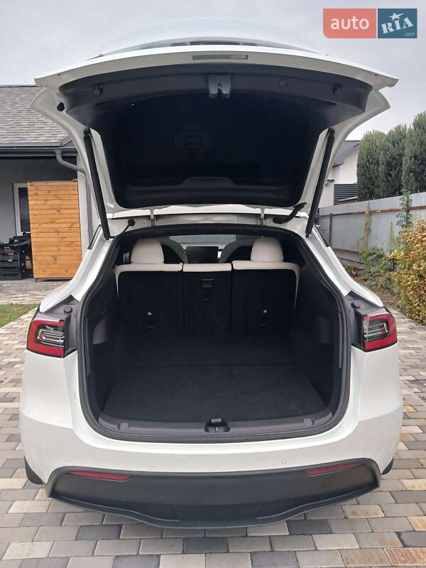 Внедорожник / Кроссовер Tesla Model Y 2021 в Полтаве фото 26 Внедорожник / Кроссовер Tesla Model Y 2021 в Полтаве