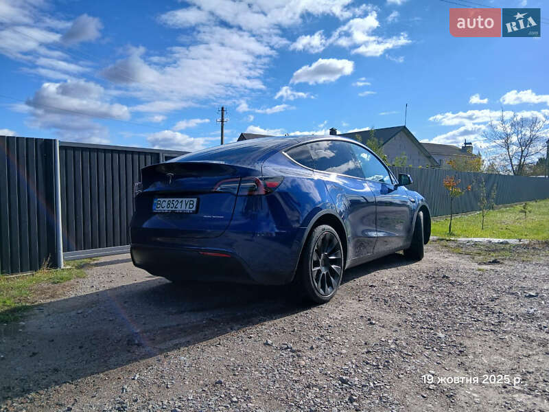 Позашляховик / Кросовер Tesla Model Y 2023 в Буську