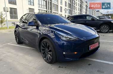 Позашляховик / Кросовер Tesla Model Y 2021 в 