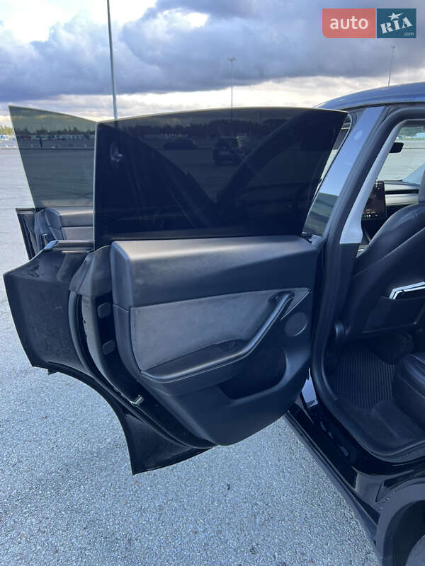 Внедорожник / Кроссовер Tesla Model Y 2023 в Львове фото 28 Внедорожник / Кроссовер Tesla Model Y 2023 в Львове