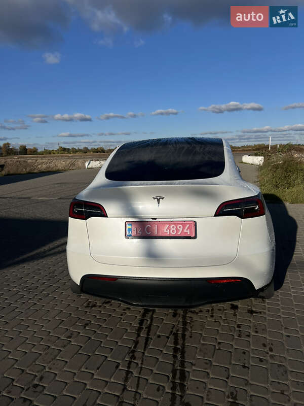 Позашляховик / Кросовер Tesla Model Y 2024 в Жовкві фото 8 Позашляховик / Кросовер Tesla Model Y 2024 в Жовкві