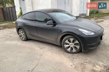Позашляховик / Кросовер Tesla Model Y 2021 в  фото 9 Позашляховик / Кросовер Tesla Model Y 2021 в