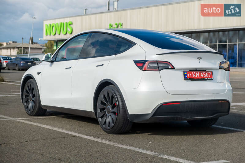 Внедорожник / Кроссовер Tesla Model Y 2022 в Киеве фото 4 Внедорожник / Кроссовер Tesla Model Y 2022 в Киеве