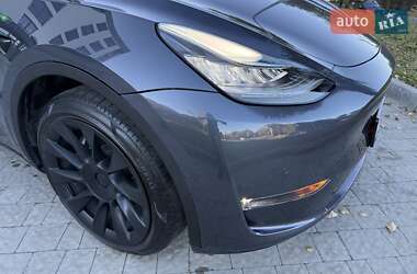 Внедорожник / Кроссовер Tesla Model Y 2022 в 