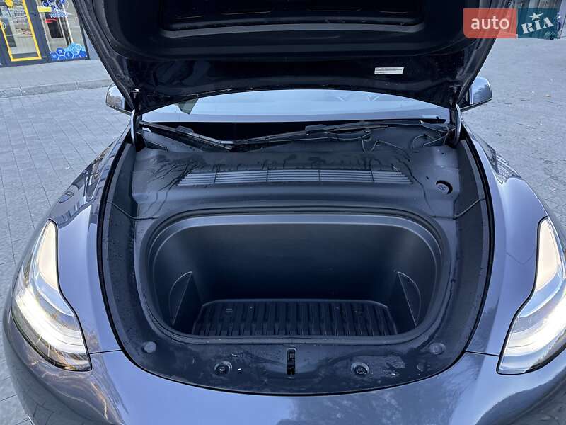 Позашляховик / Кросовер Tesla Model Y 2022 в Львові фото 55 Позашляховик / Кросовер Tesla Model Y 2022 в Львові