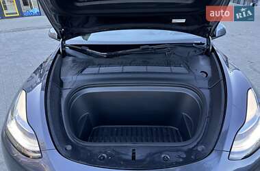 Внедорожник / Кроссовер Tesla Model Y 2022 в 