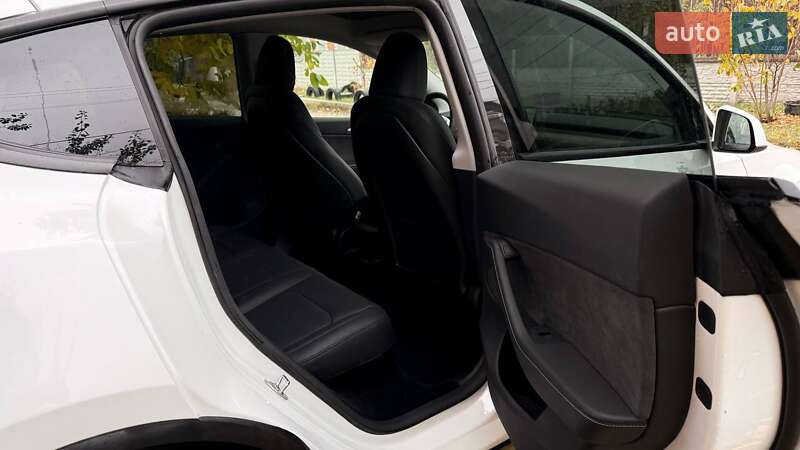 Внедорожник / Кроссовер Tesla Model Y 2024 в Харькове фото 7 Внедорожник / Кроссовер Tesla Model Y 2024 в Харькове