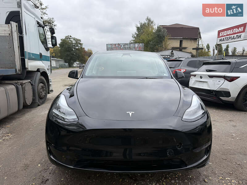 Внедорожник / Кроссовер Tesla Model Y 2023 в Киеве фото 4 Внедорожник / Кроссовер Tesla Model Y 2023 в Киеве