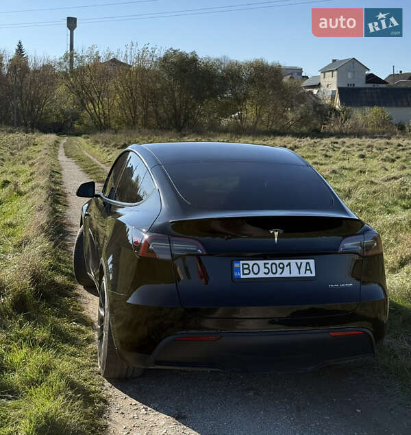 Позашляховик / Кросовер Tesla Model Y 2022 в Тернополі