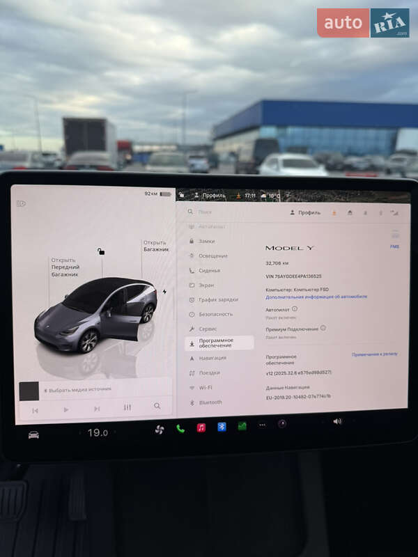 Позашляховик / Кросовер Tesla Model Y 2023 в Львові