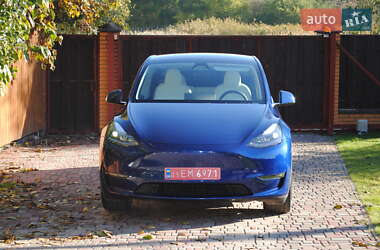 Внедорожник / Кроссовер Tesla Model Y 2024 в 