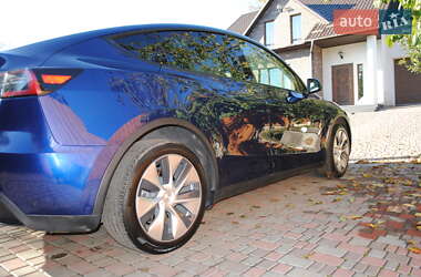 Внедорожник / Кроссовер Tesla Model Y 2024 в 