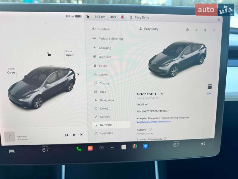 Позашляховик / Кросовер Tesla Model Y 2021 в Чернігові