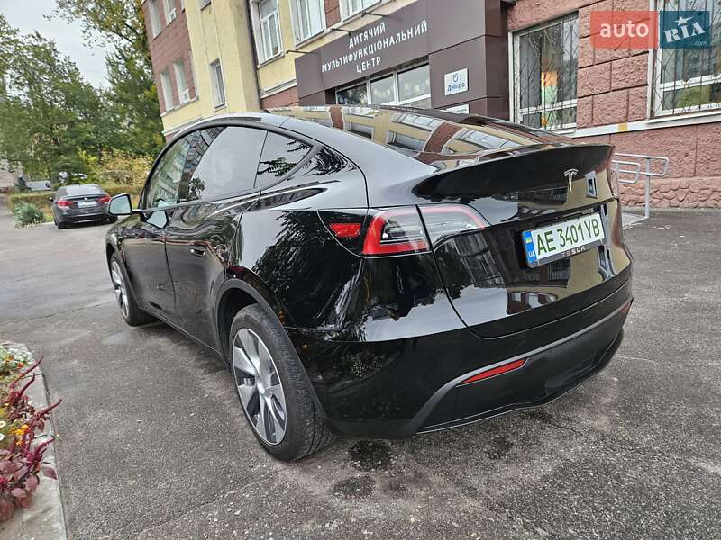 Позашляховик / Кросовер Tesla Model Y 2022 в Дніпрі фото 6 Позашляховик / Кросовер Tesla Model Y 2022 в Дніпрі