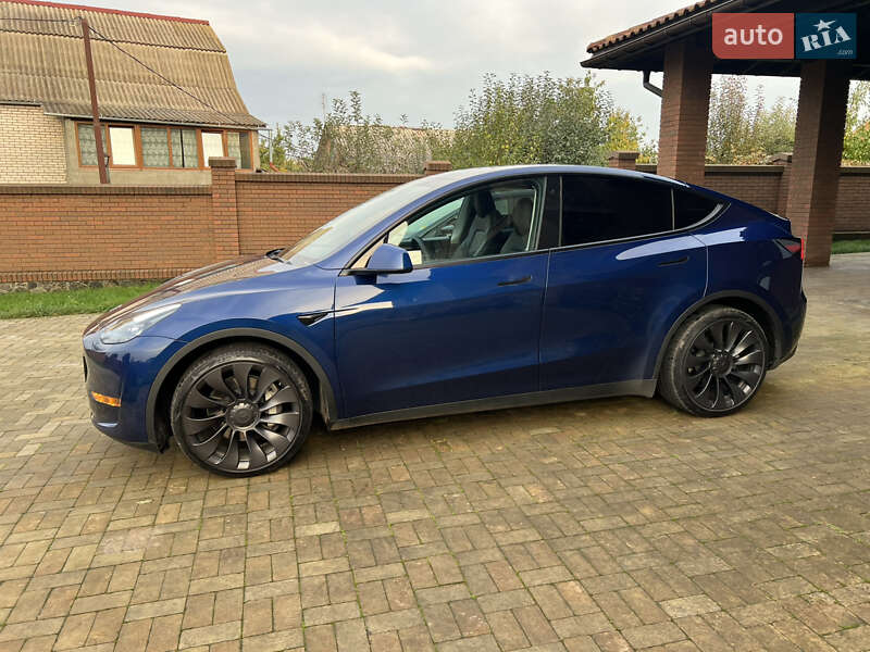 Внедорожник / Кроссовер Tesla Model Y 2023 в Виннице фото 3 Внедорожник / Кроссовер Tesla Model Y 2023 в Виннице