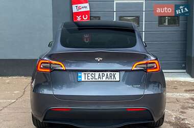 Позашляховик / Кросовер Tesla Model Y 2023 в 