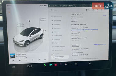 Внедорожник / Кроссовер Tesla Model Y 2023 в 