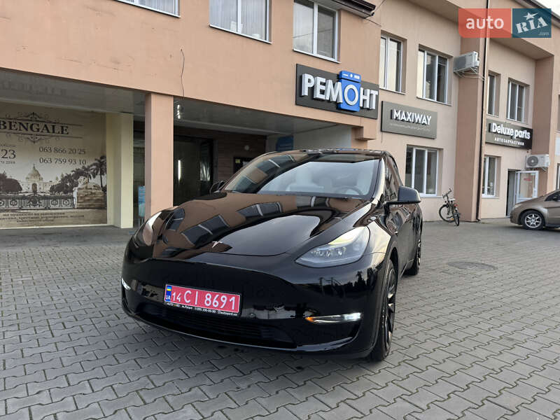 Позашляховик / Кросовер Tesla Model Y 2020 в Луцьку фото 4 Позашляховик / Кросовер Tesla Model Y 2020 в Луцьку