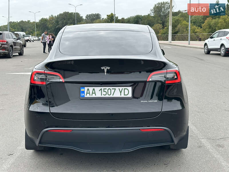 Позашляховик / Кросовер Tesla Model Y 2021 в Києві фото 10 Позашляховик / Кросовер Tesla Model Y 2021 в Києві