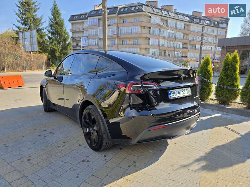 Позашляховик / Кросовер Tesla Model Y 2022 в Львові фото 10 Позашляховик / Кросовер Tesla Model Y 2022 в Львові