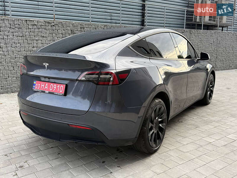 Позашляховик / Кросовер Tesla Model Y 2022 в Луцьку фото 4 Позашляховик / Кросовер Tesla Model Y 2022 в Луцьку