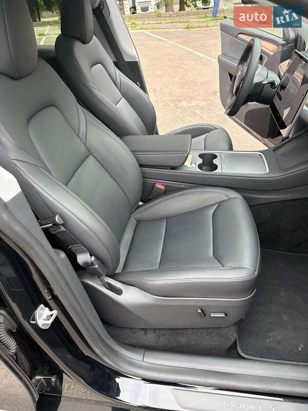 Внедорожник / Кроссовер Tesla Model Y 2023 в Ровно фото 18 Внедорожник / Кроссовер Tesla Model Y 2023 в Ровно