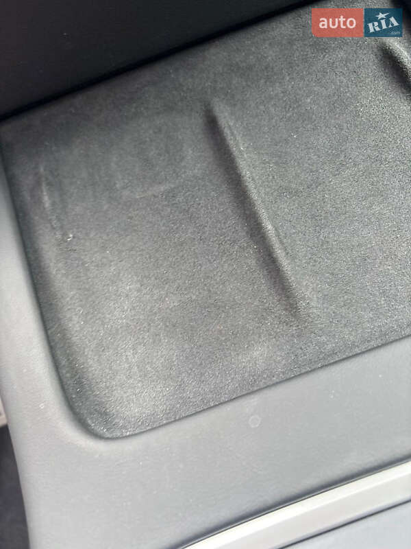 Внедорожник / Кроссовер Tesla Model Y 2023 в Ровно фото 25 Внедорожник / Кроссовер Tesla Model Y 2023 в Ровно