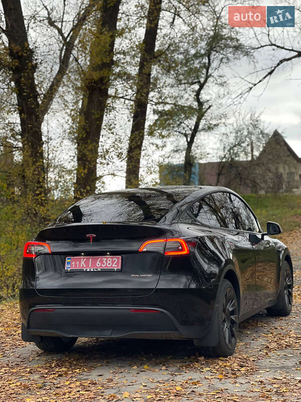 Позашляховик / Кросовер Tesla Model Y 2021 в Кременчуці фото 3 Позашляховик / Кросовер Tesla Model Y 2021 в Кременчуці