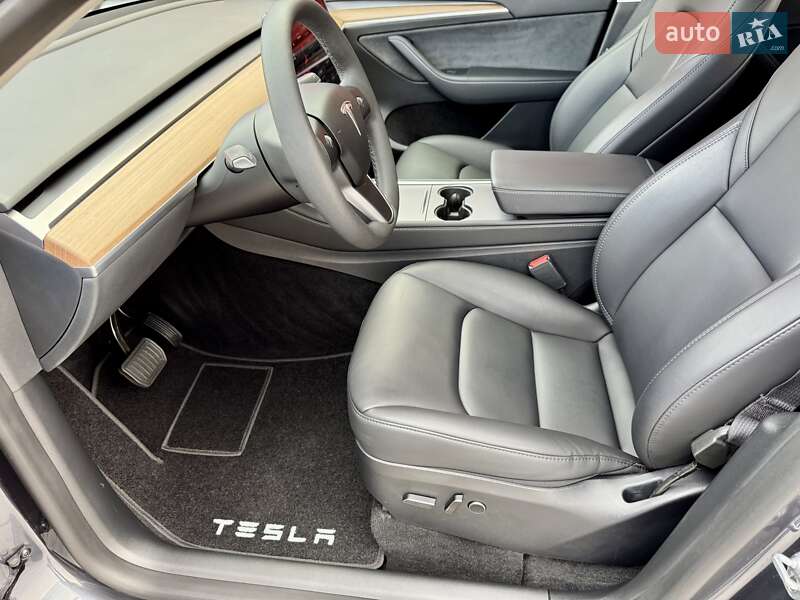 Внедорожник / Кроссовер Tesla Model Y 2023 в Черновцах фото 19 Внедорожник / Кроссовер Tesla Model Y 2023 в Черновцах