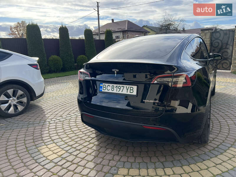 Внедорожник / Кроссовер Tesla Model Y 2022 в Львове