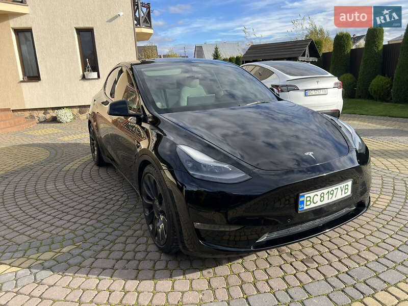 Внедорожник / Кроссовер Tesla Model Y 2022 в Львове