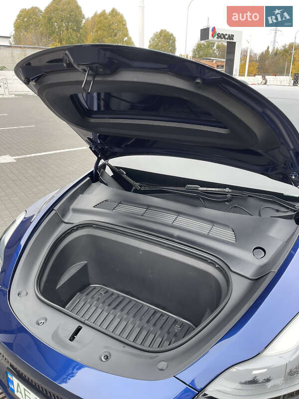 Внедорожник / Кроссовер Tesla Model Y 2022 в Днепре фото 32 Внедорожник / Кроссовер Tesla Model Y 2022 в Днепре